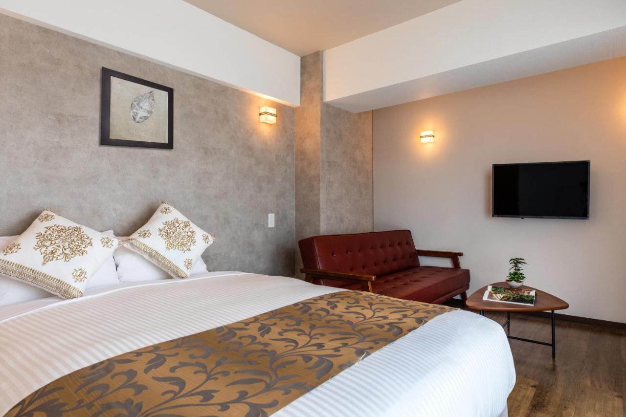 มิสเตอร์คินโจะ อินฟรอนต์ออฟ มันซะบีช Aparthotel อนนะ ภายนอก รูปภาพ