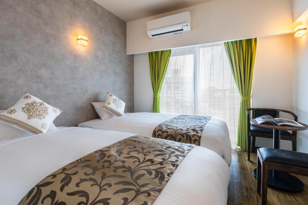 มิสเตอร์คินโจะ อินฟรอนต์ออฟ มันซะบีช Aparthotel อนนะ ภายนอก รูปภาพ